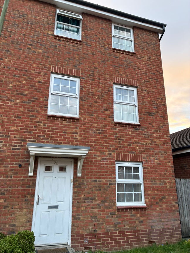 Double Room to Rent in Stevenage Main Photo