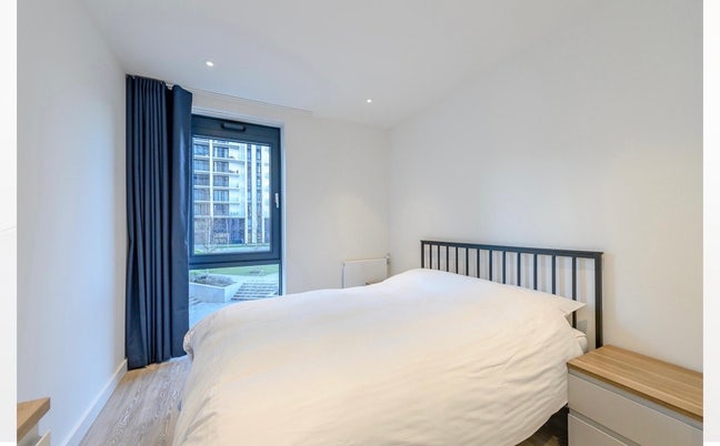 Bright Double Room  Main Photo