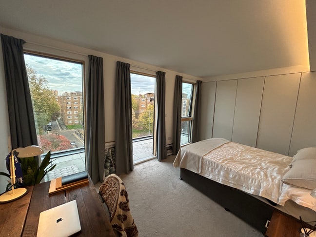 Shoreditch Room available - modern style  Main Photo