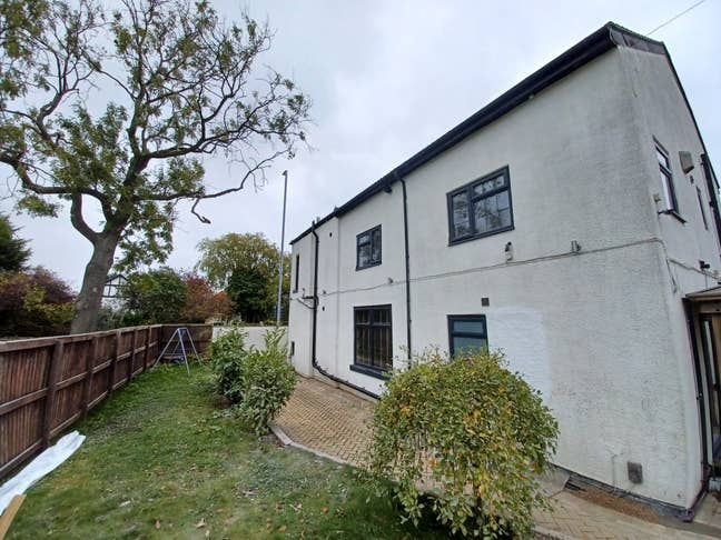 En-Suite 4 Bedroom House Share  Main Photo