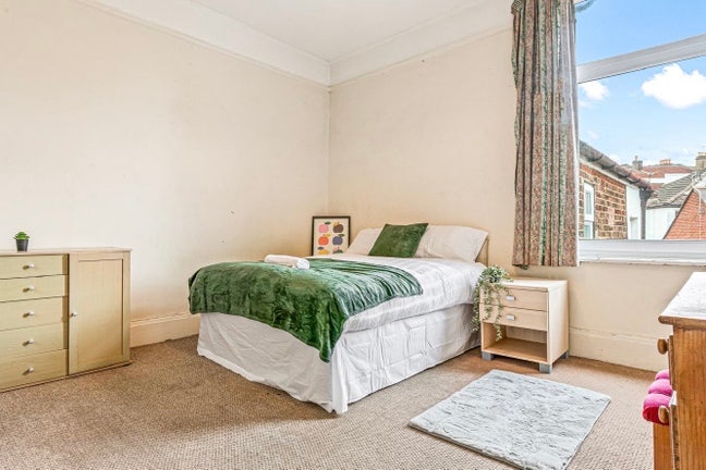 Modern Rooms in Central Brighton - No Deposit!!! Main Photo