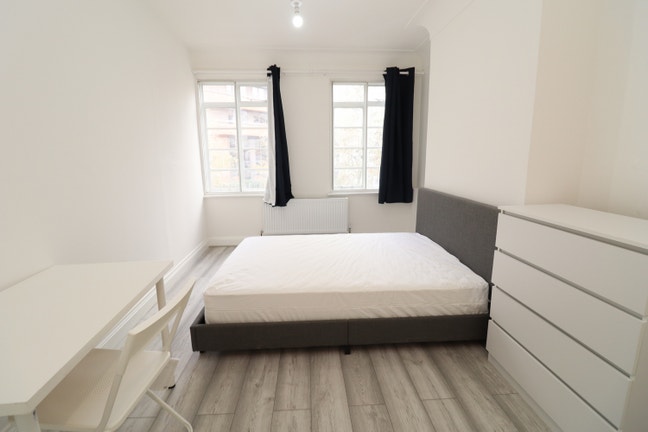 2x Stylish Rooms  – Close to Tube & Shops Main Photo