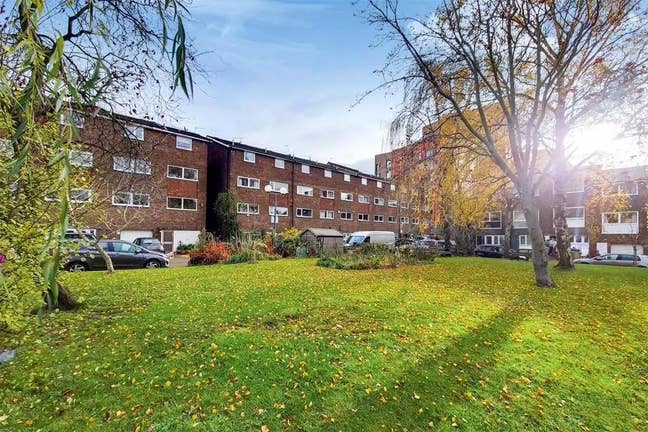 ✨ Riverside Double Room | South Quay E14 | 5b2b Main Photo