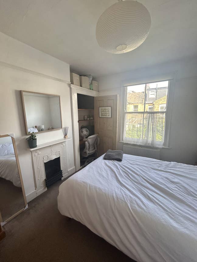 Friendly 4 bed, 1.5 bath household in East London Main Photo