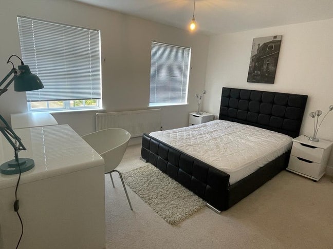En-suite Double room in St Margarets, Richmond Main Photo