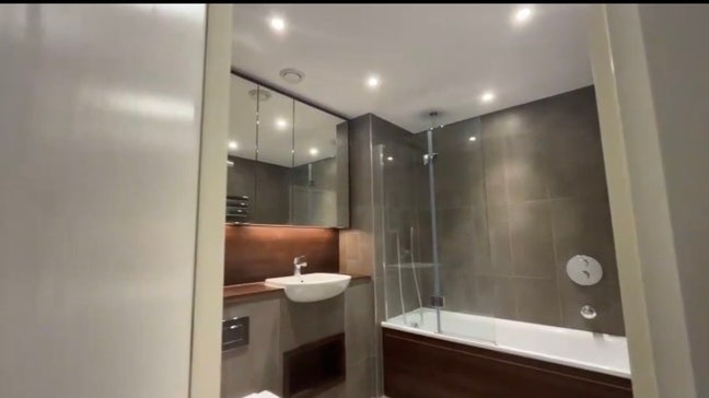 Gorgeous flat in Nine Elms Main Photo