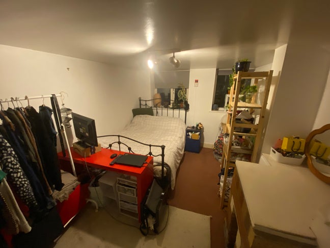 Room in Southville houseshare  Main Photo