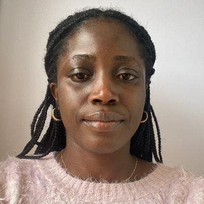 I am a female student aged 33. I am looking f... Main Photo