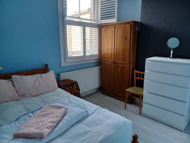 Room for Rent Main Photo