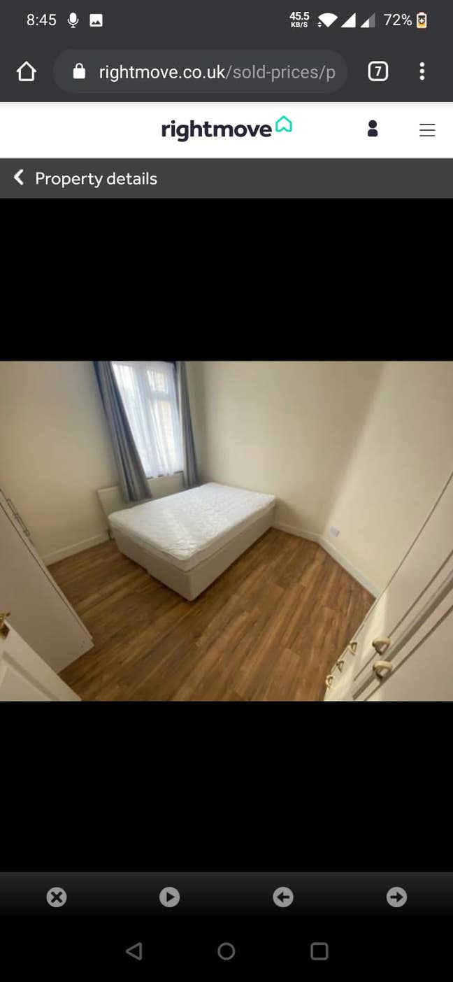 Double bedroom in shared house  Main Photo