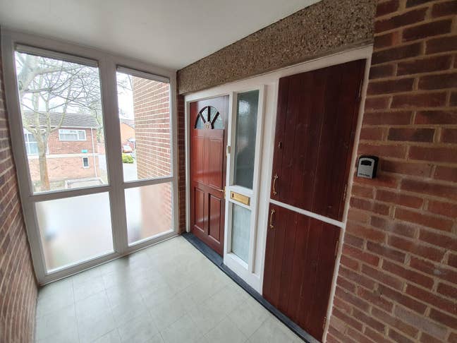 Bedrooms Available -  Close to the City and NUA Main Photo