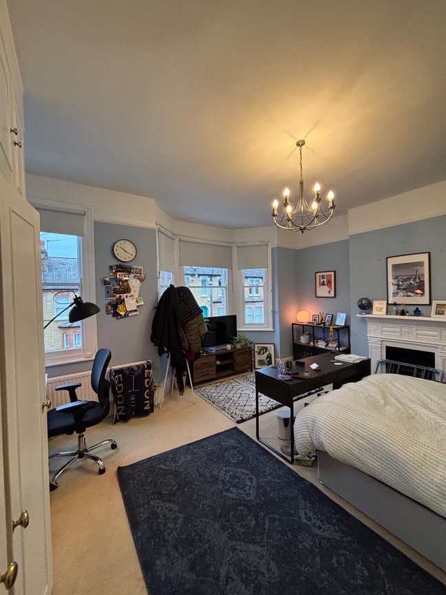 Huge  bright double room in Balham house w/ garden Main Photo