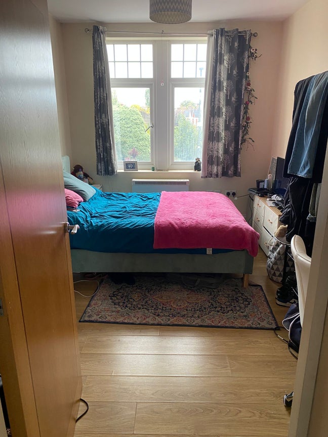 Double Bedroom- Wimbledon Park Station (2 min) Main Photo