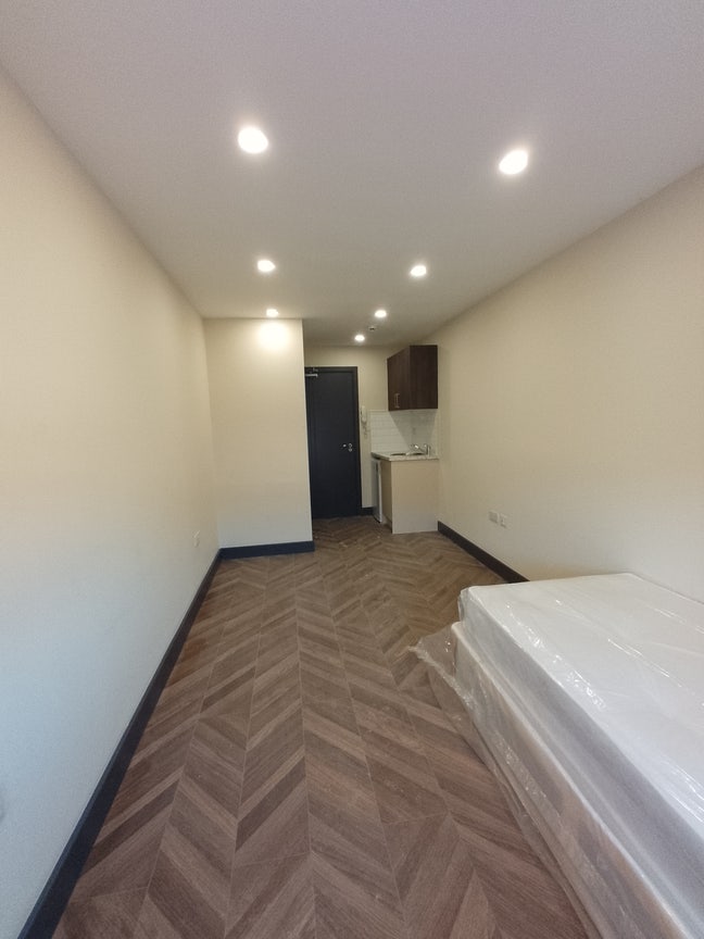 Studio to Rent in Streatham area, SW16 5DT Main Photo