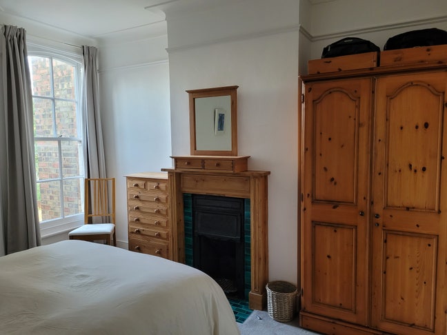 Double room in sunny Muswell Hill, North London Main Photo