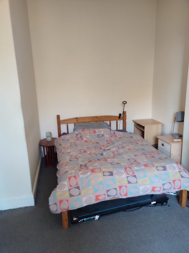 1 Large Double Bedroom in 3Bed/2Bath Flat Main Photo