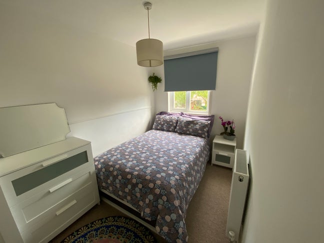 Double room in Maidenhead bills inc & parking Main Photo