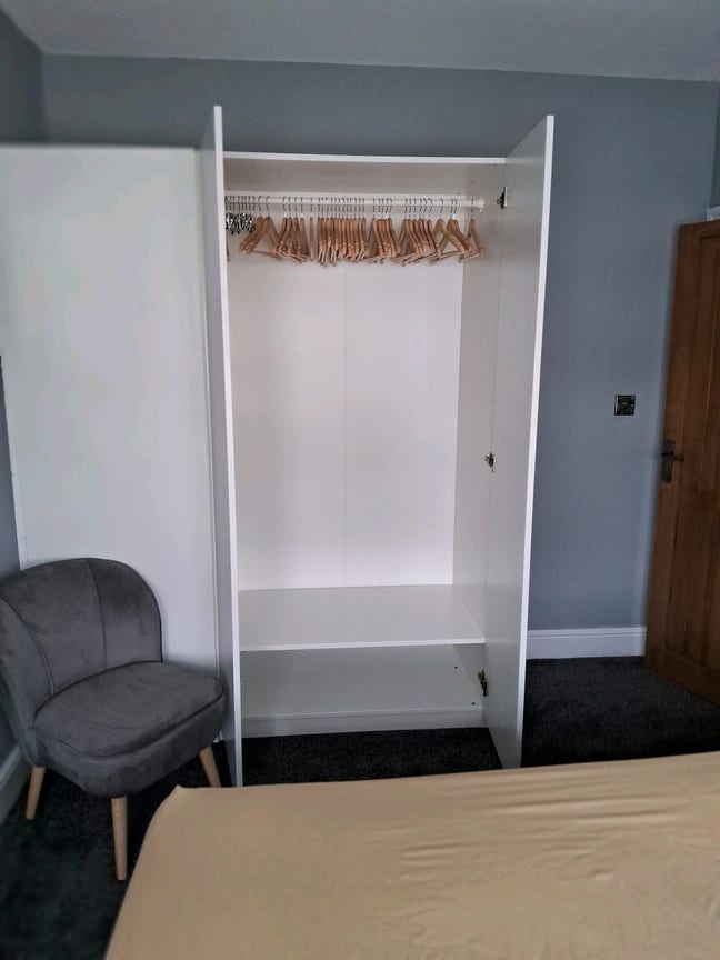 Single room Main Photo