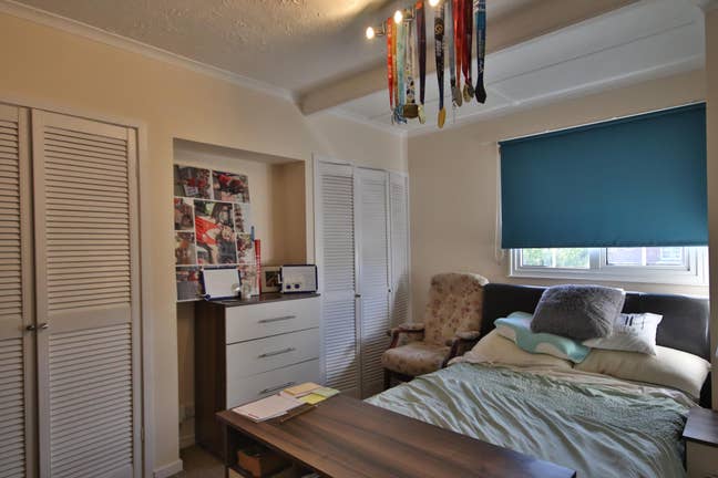 Double Room in Lancing - All Bills Included  Main Photo