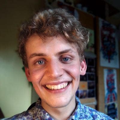 Cheerful creative looking for Bristol home Main Photo