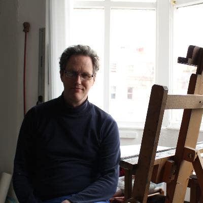 Mature Professional Looking for Quiet Room Main Photo