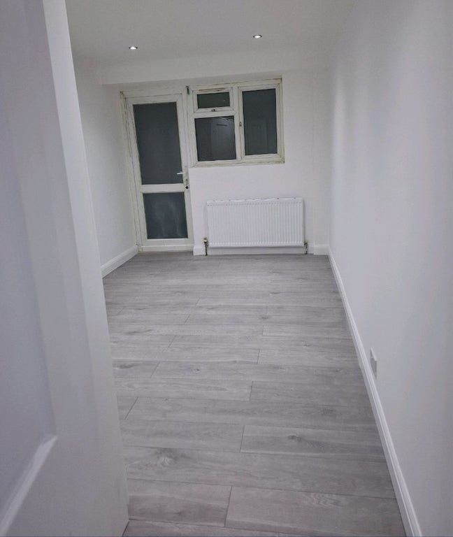 1 Bhk Part Furnished House Available Main Photo