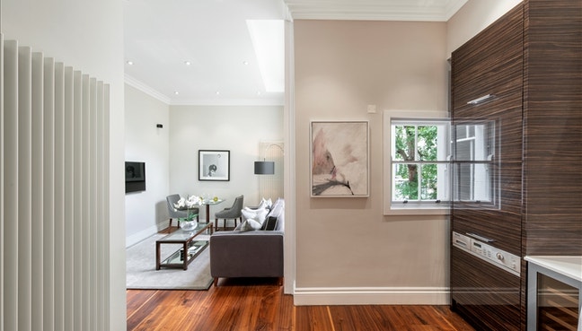 Lovely flat in Bayswater Main Photo