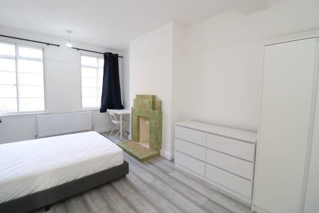 4x Stylish Rooms  – Close to Tube & Shops Main Photo