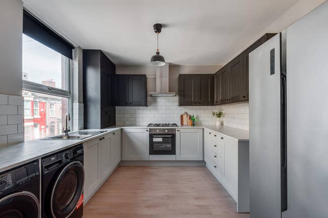 Super Modern Professional Houseshare! Main Photo