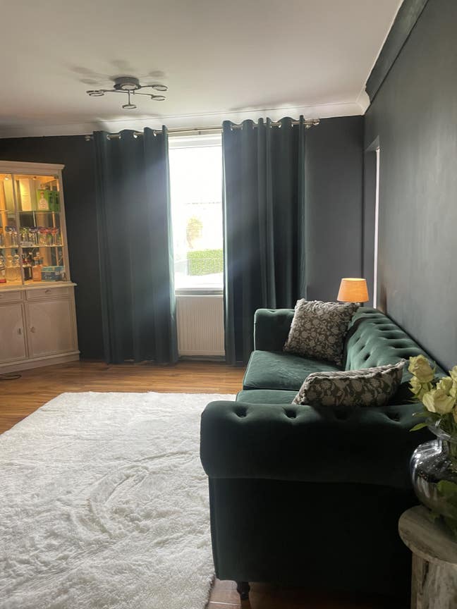 Double bedroom for rent in jordanhill  Main Photo