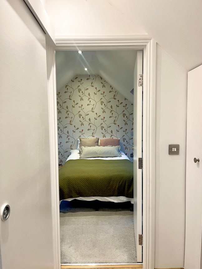 Spacious Double Rooms Available Beautiful Flat! Main Photo