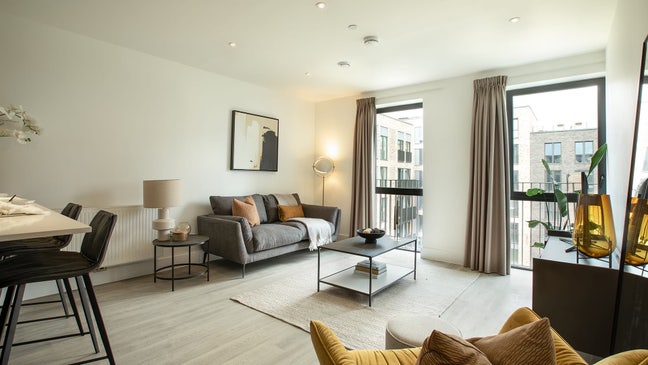 Modern 1 bedroom with amenities  Main Photo