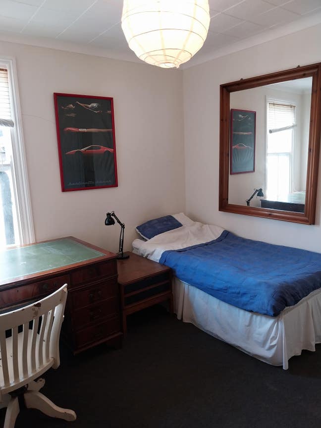 Cosy room, by the river in Fulham Main Photo