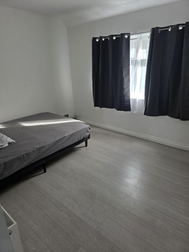 Double Room, LS14, £100 Deposit, Bills Incl Main Photo