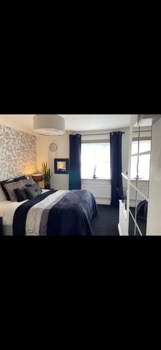 Lovely double room.  Main Photo