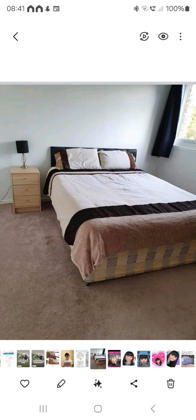 Large room Main Photo