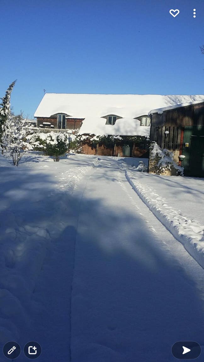 Beautiful property  Main Photo