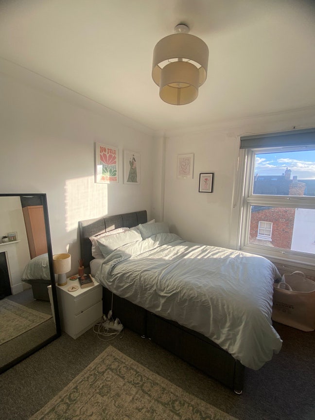 Double room (own bathroom) in West Hampstead Main Photo