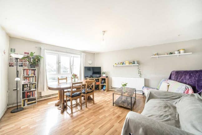 Lovely, spacious 3 bed flat very near Stockwell Main Photo