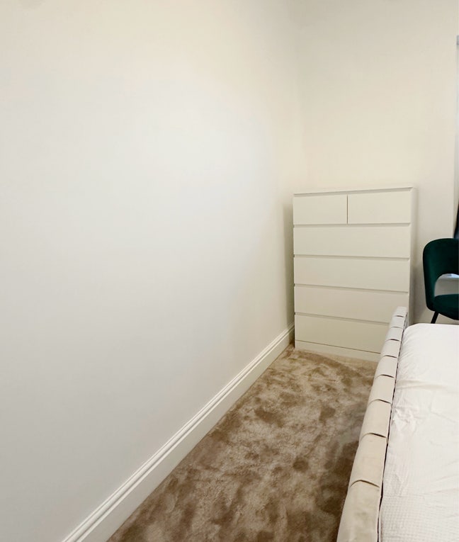 New refurbished Double Bedroom for Rent  Main Photo