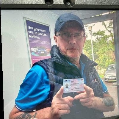 Accommodation needed Main Photo