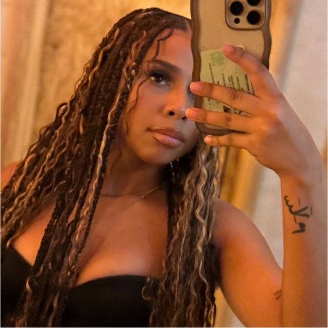 I am a 21 year old who has just moved from lo... Main Photo