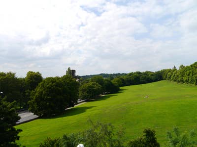 ⭐️  Great room with a view in lovely house Main Photo
