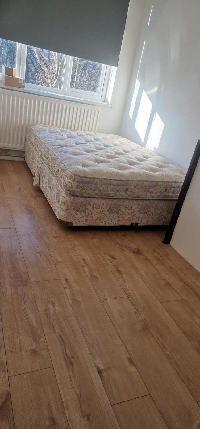 Smart double room available in Putney Heath Main Photo