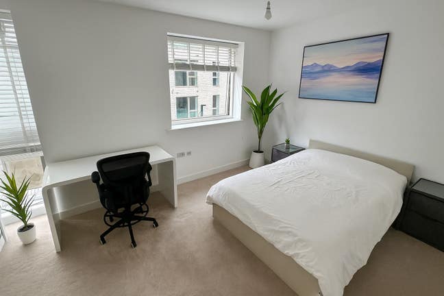 Beautiful Double room in North Greenwich! Main Photo