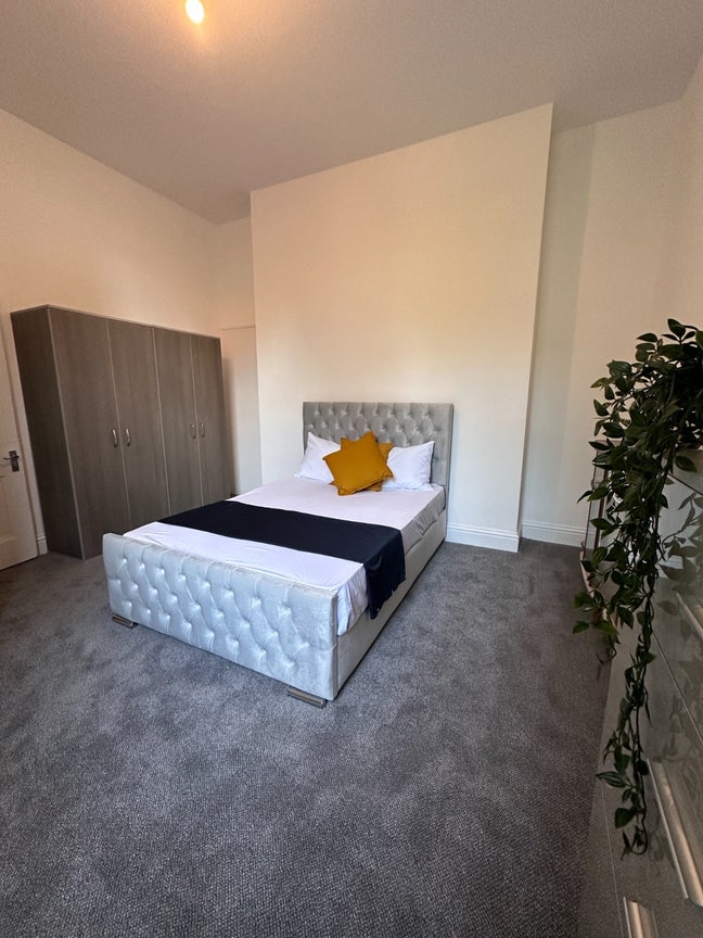 Kilburn Double Single Use 🛌 🏠  Main Photo