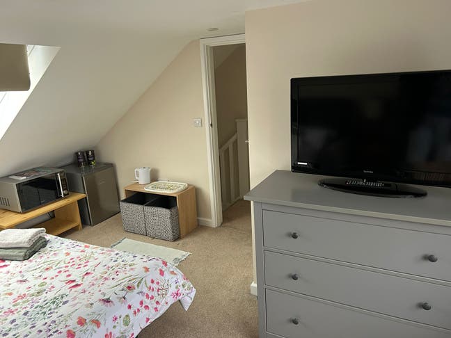 Double in upstairs Annexe en suite  Main Photo