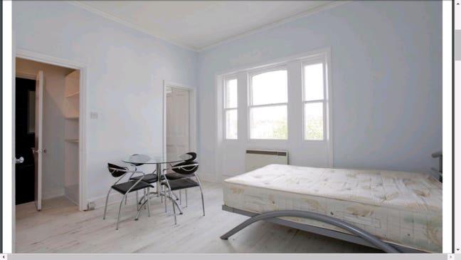 Light, comfortable Studio flat in best area Main Photo