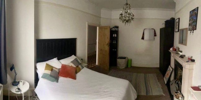 Large double room in Streatham  Main Photo