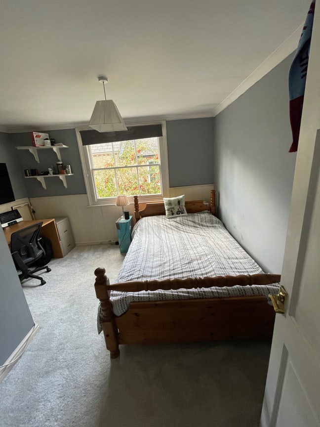 Double room to let Main Photo